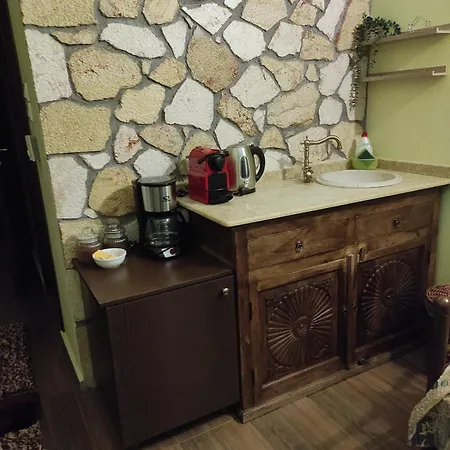 בית הארחה Voreio Selas Synikia Mesi Trikalon