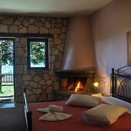 Voreio Selas Pensión Synikia Mesi Trikalon