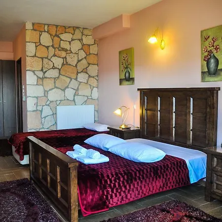 βόρειο σέλας 4* Μέση Συνοικία Τρικάλων