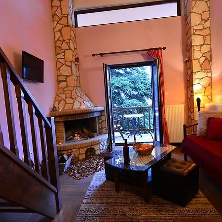 Voreio Selas Guest house *