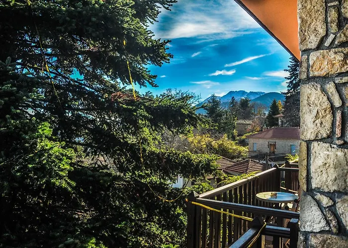 Voreio Selas Casa de hóspedes Synikia Mesi Trikalon